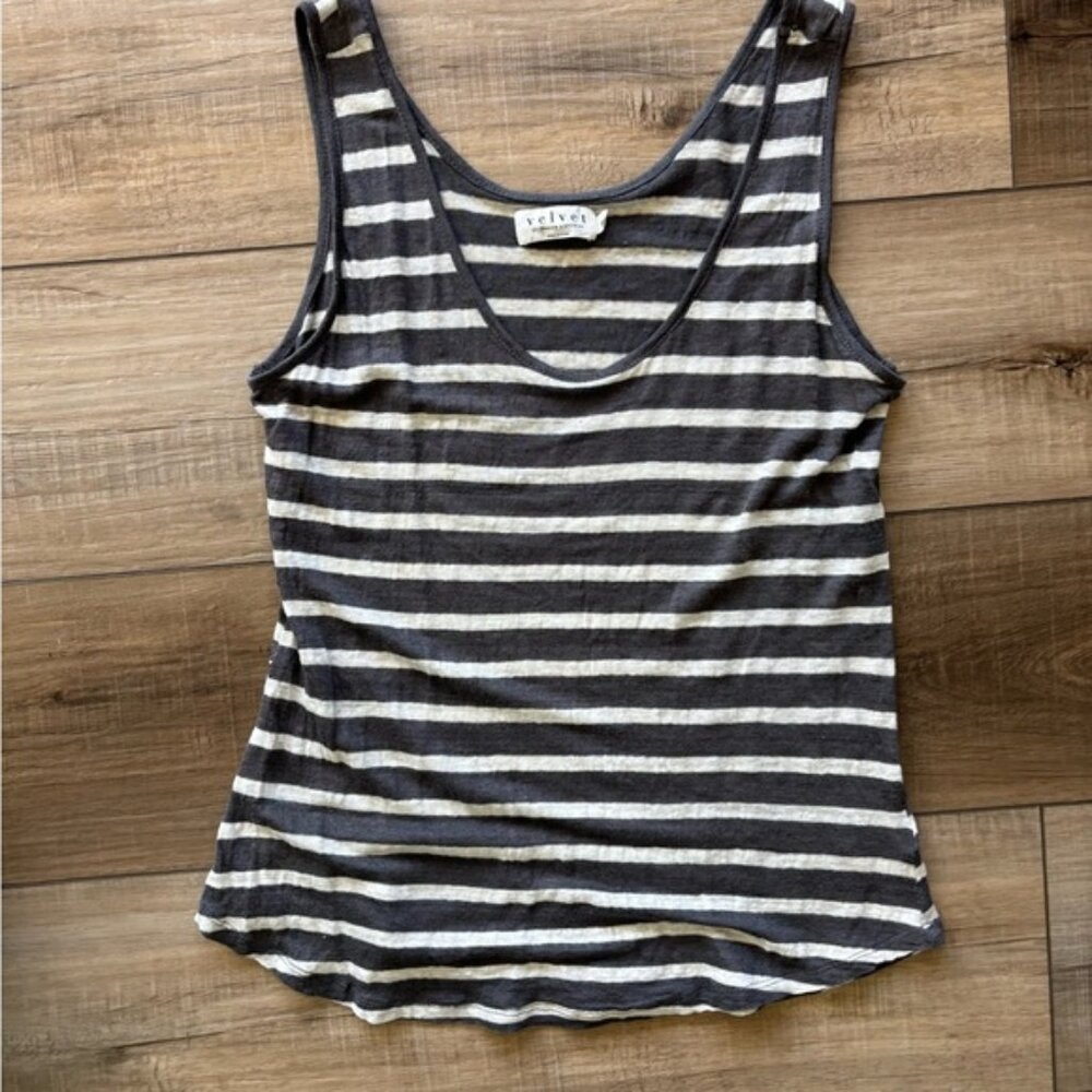 ANTHROPOLOGIE Linen Gray and White Sleeveless Tank Top Velvet brand